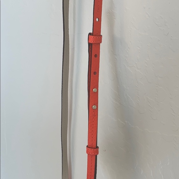 Kate Spade “Grove Court” floral linen crossbody - Picture 6 of 6